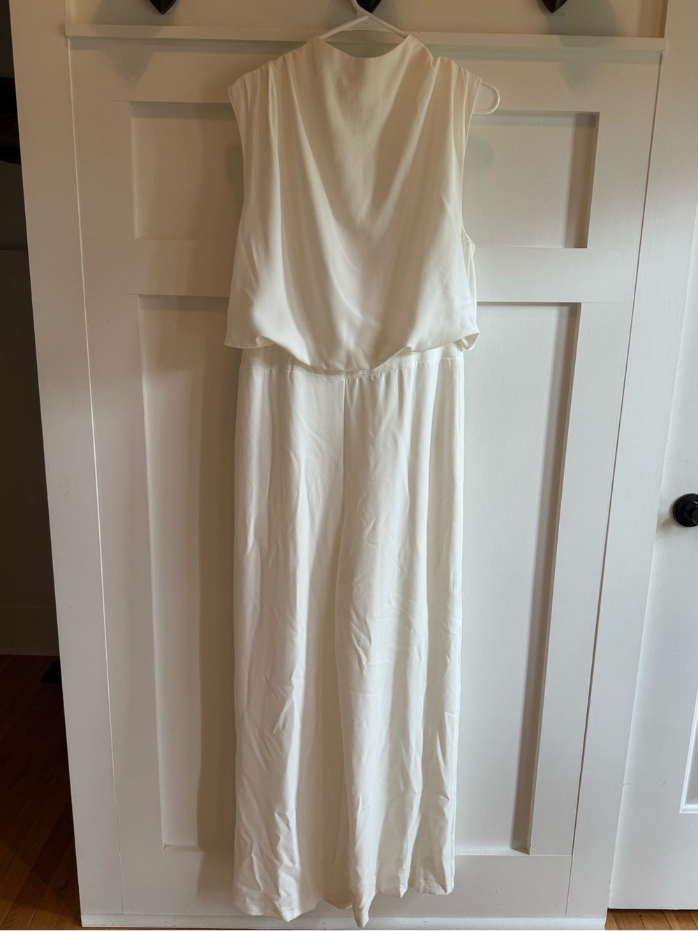 TCEC Ivory Sleeveless Blouson Jumpsuit